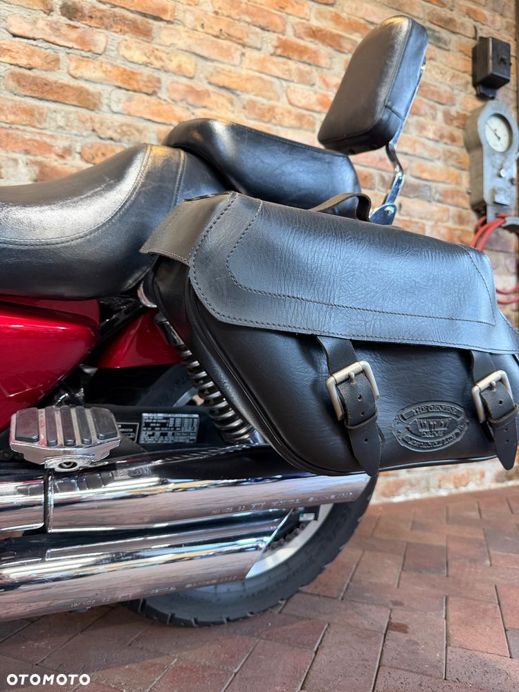 Honda VF - 21