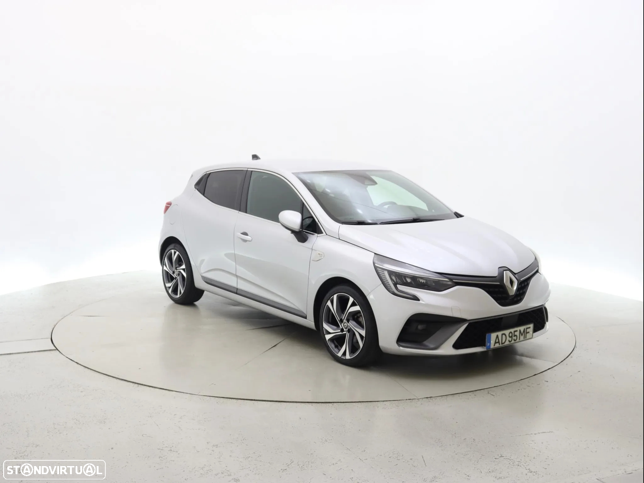 Renault Clio 1.5 Blue dCi RS Line - 10