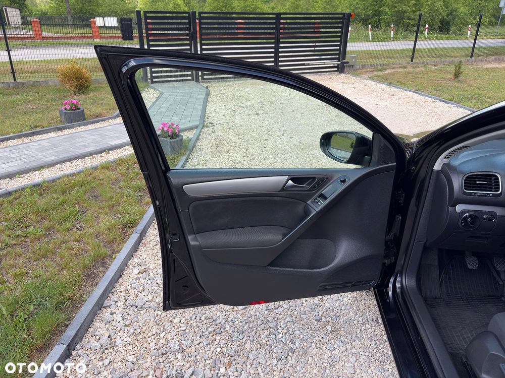 Volkswagen Golf - 13