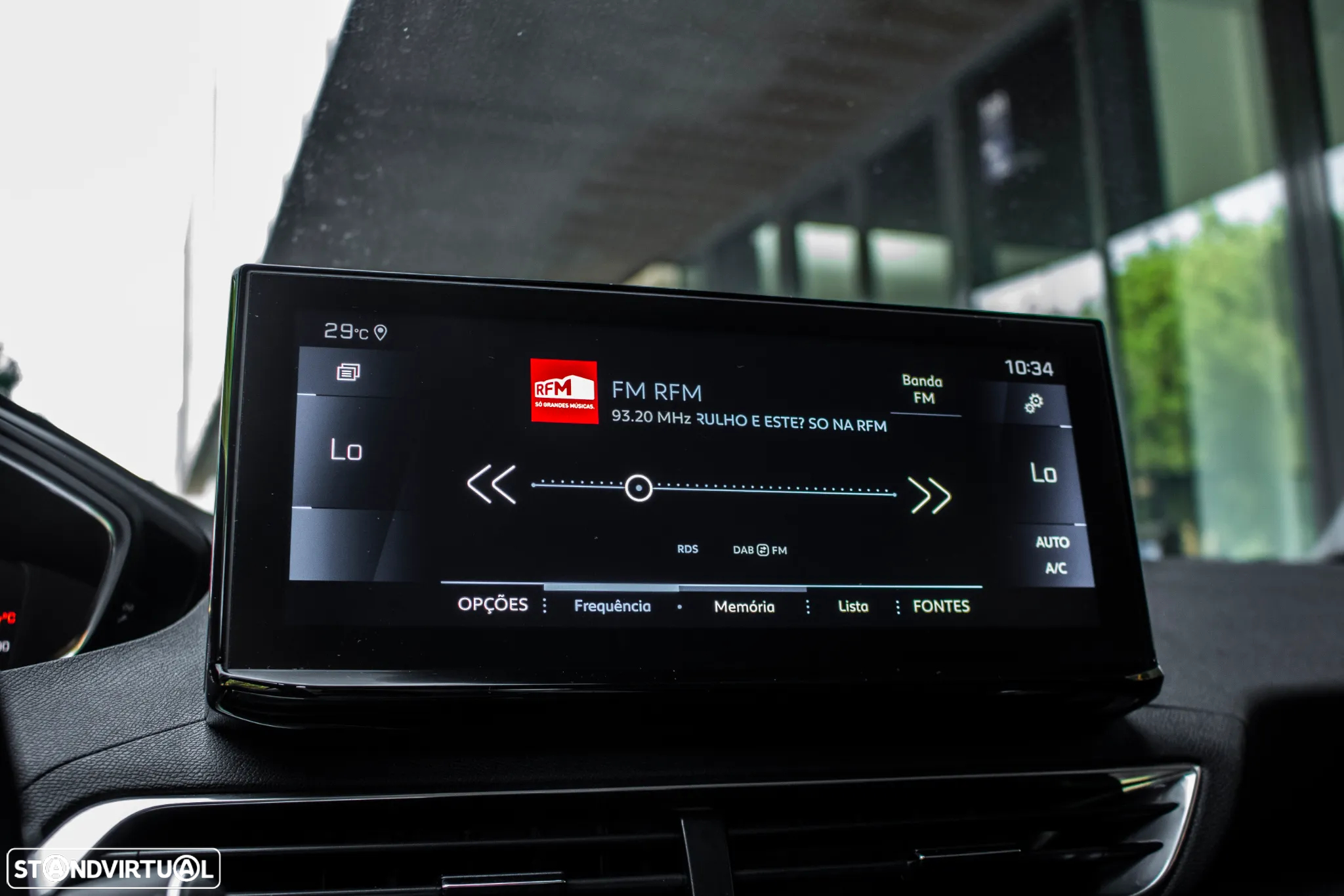 Peugeot 5008 1.5 BlueHDi Allure EAT8 - 41