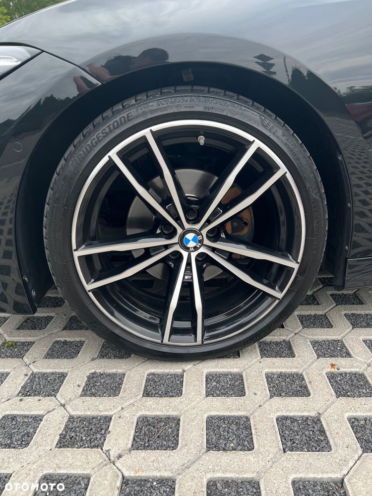 BMW Seria 3 320d M Sport Shadow - 11