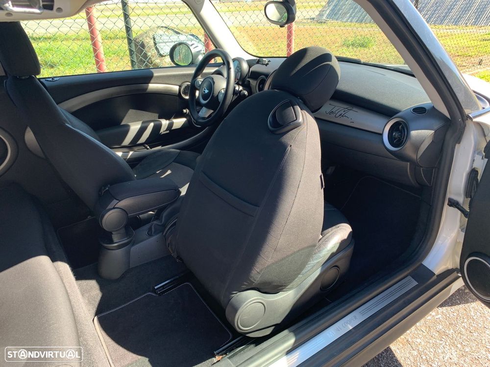 MINI Clubman Cooper D - 20