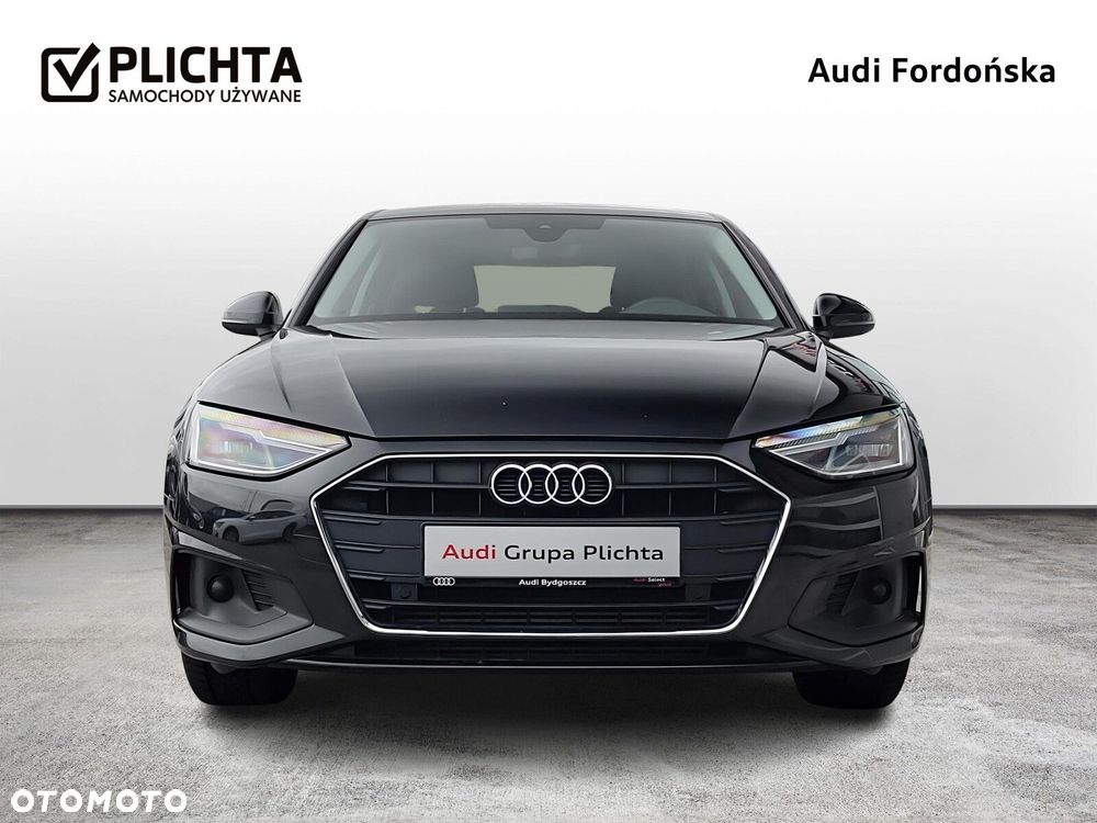 Audi A4 Limousine - 8