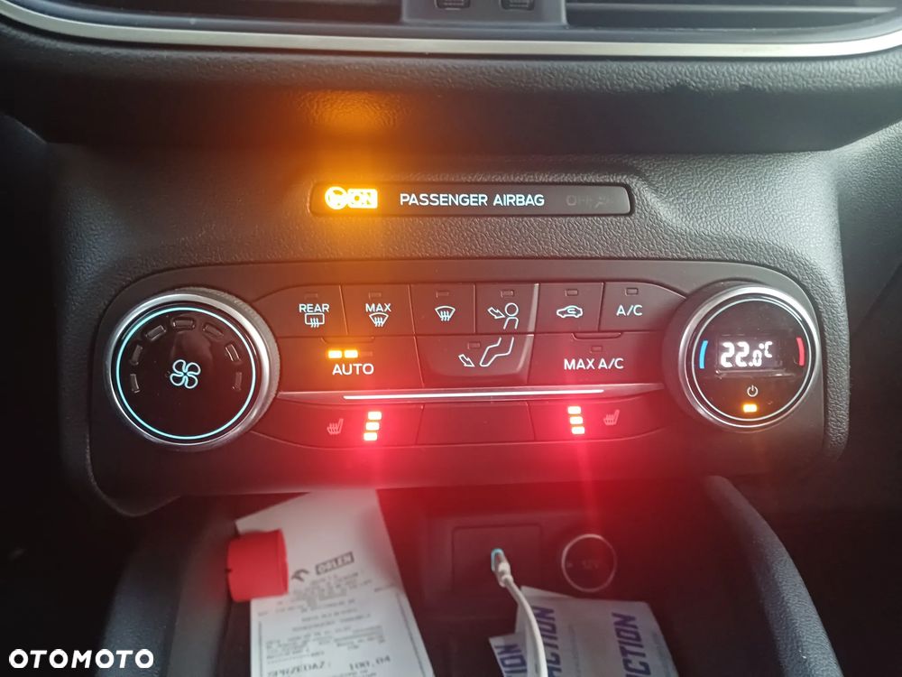Ford Kuga 1.5 EcoBoost 4WD Trend - 21