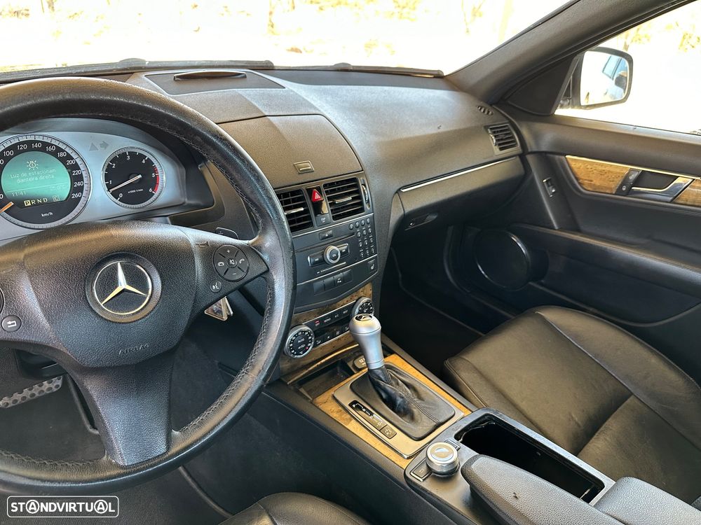Mercedes-Benz C 320 - 16