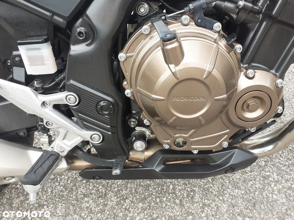 Honda CB - 9