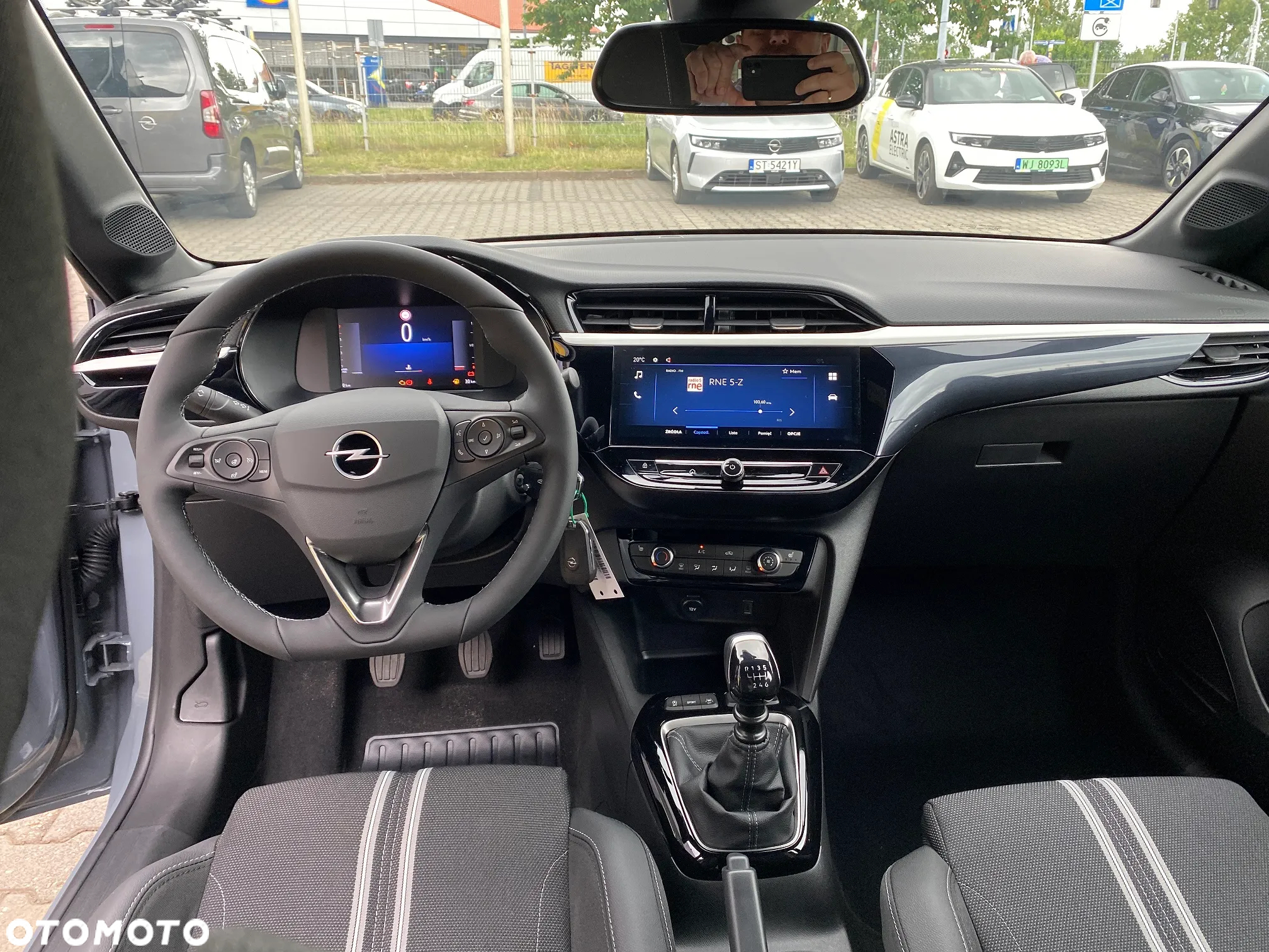 Opel Corsa 1.2 GS S&S - 10