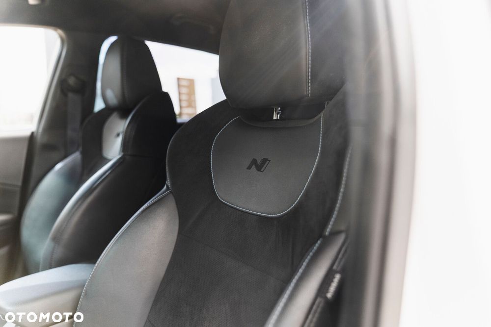 Hyundai Kona - 25