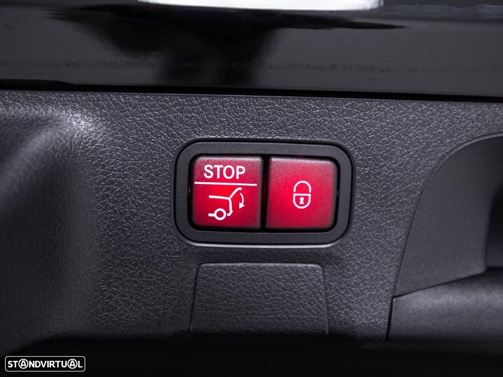 Mercedes-Benz CLA 180 d Shooting Brake AMG Line Aut. - 14