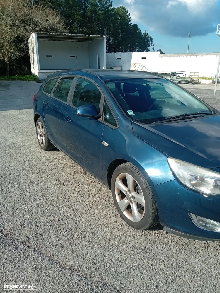 Opel Astra 1.3 CDTI Cosmo - 3
