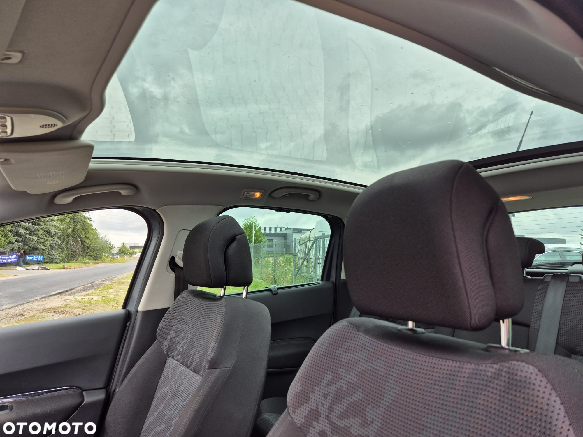 Peugeot 3008 1.6 Premium - 4
