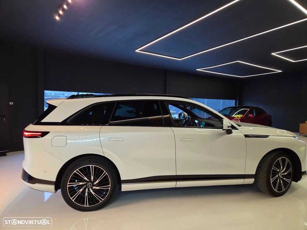 Xpeng G9 98 kWh AWD Performance + Pack Premium - 2