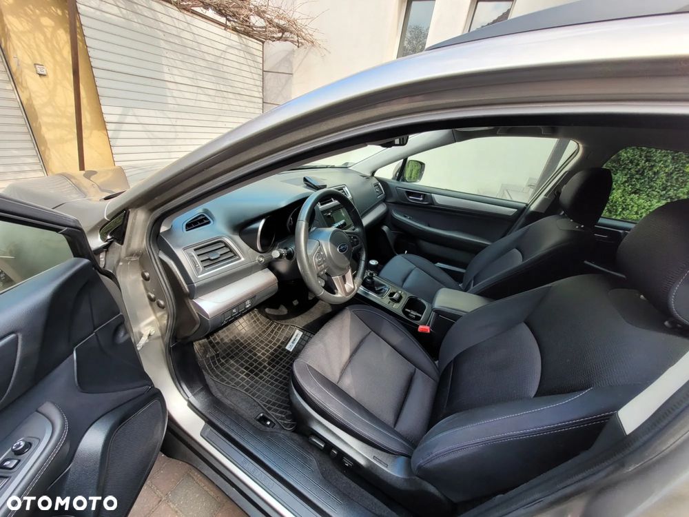 Subaru Outback 2.0D Active - 21
