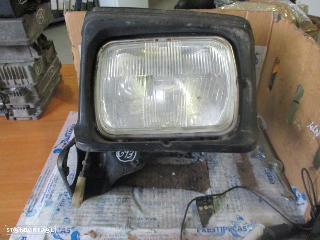 Farol 104R7104R20 TOYOTA SUPRA 1991 ESQ H4 - 1