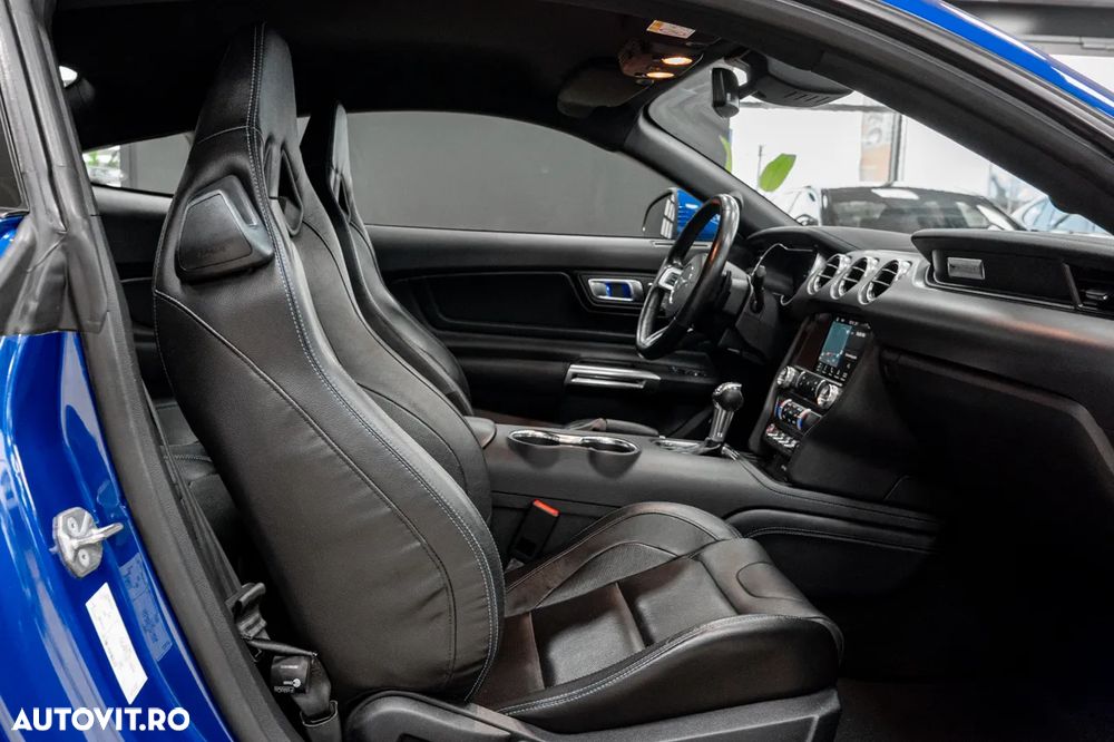 Ford Mustang 5.0 Ti-VCT V8 Aut. GT - 26