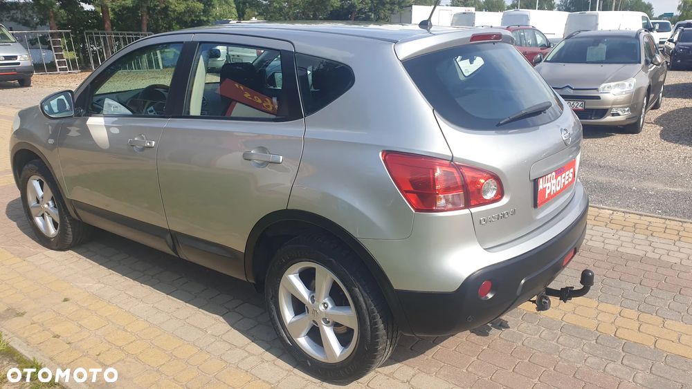 Nissan Qashqai - 4