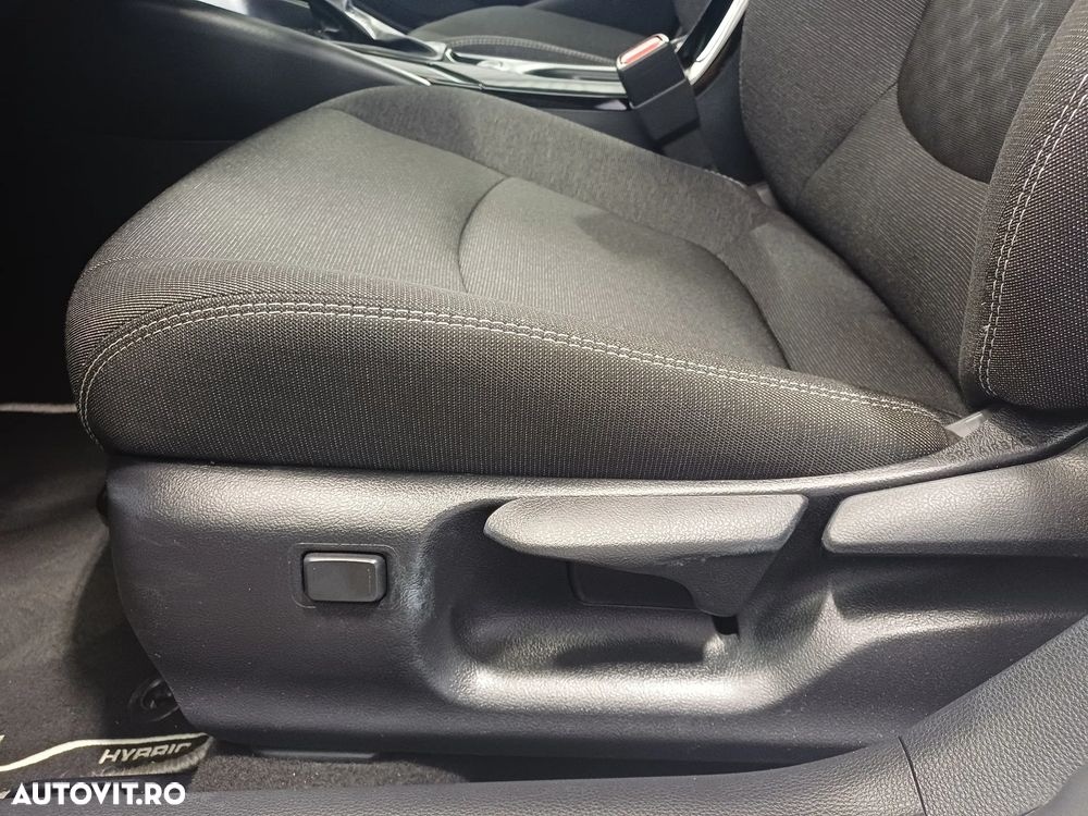 Toyota Corolla - 10