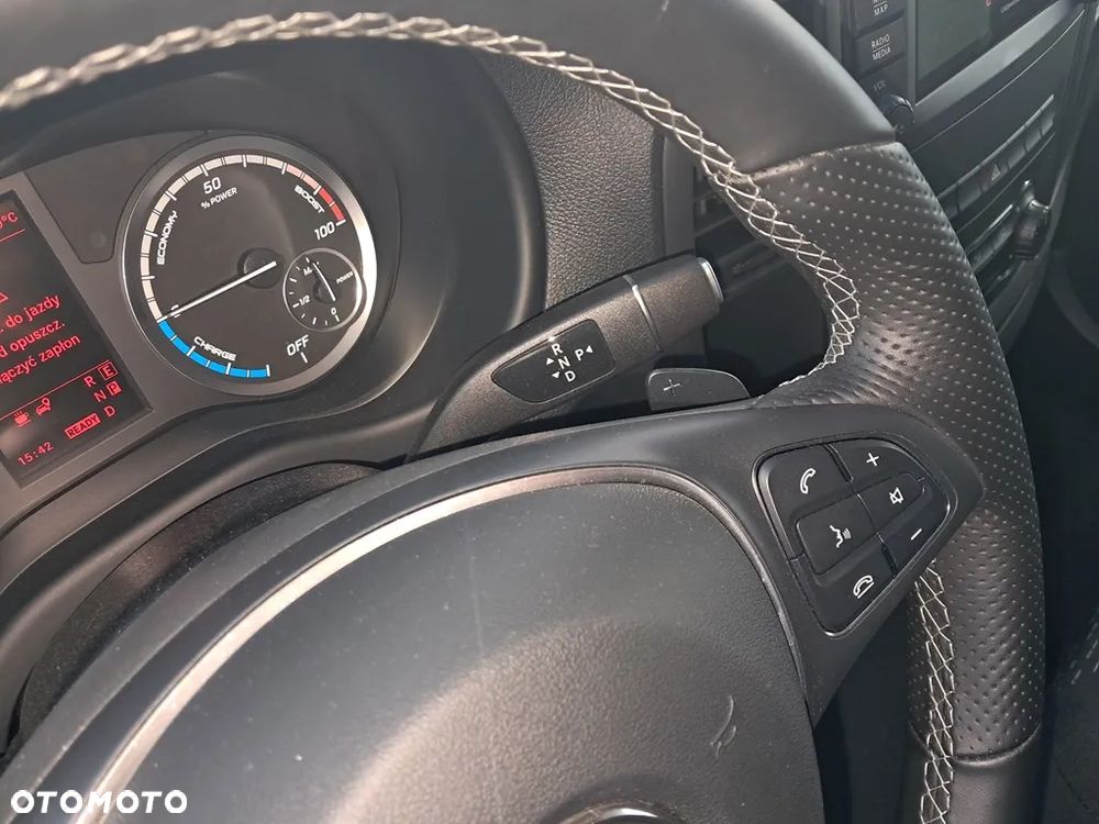 Mercedes-Benz eVito - 25