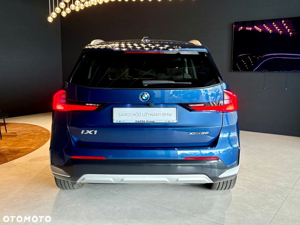 BMW iX1 - 7