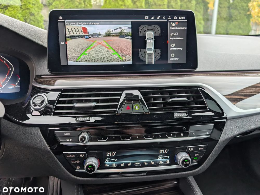 BMW Seria 5 - 21