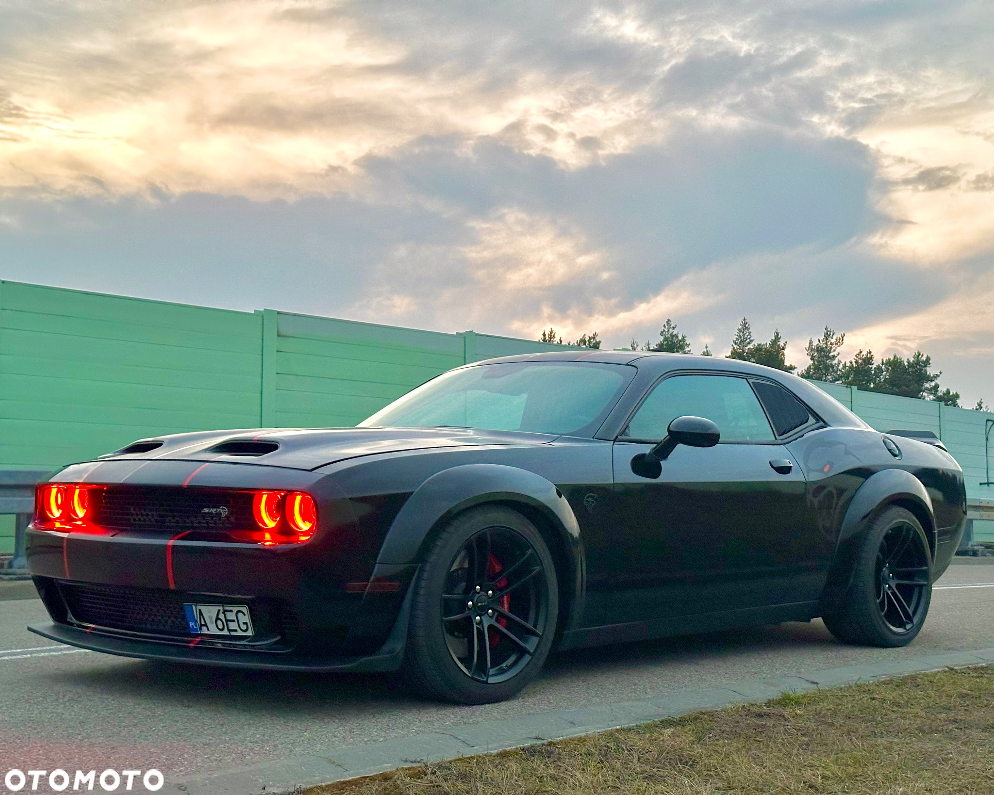 Dodge Challenger 6.2 Redeye Widebody - 26