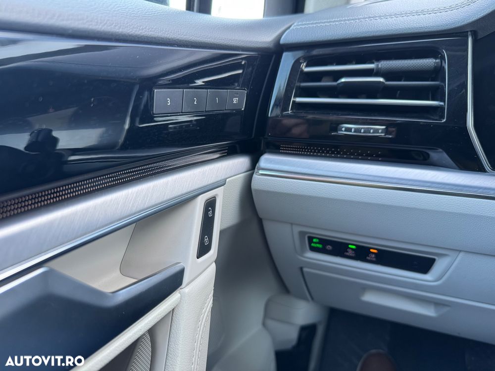 Volkswagen Touareg 3.0 V6 TDI 4Motion DPF Automatik Atmosphere - 29