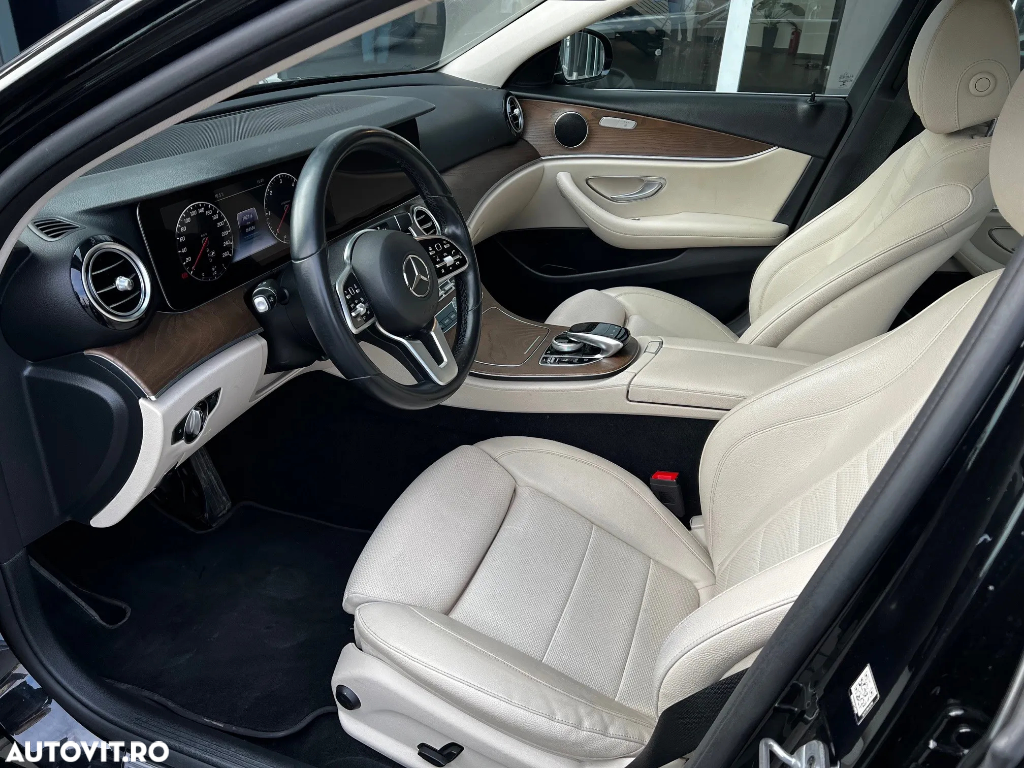 Mercedes-Benz E 220 d 4MATIC Aut. - 8