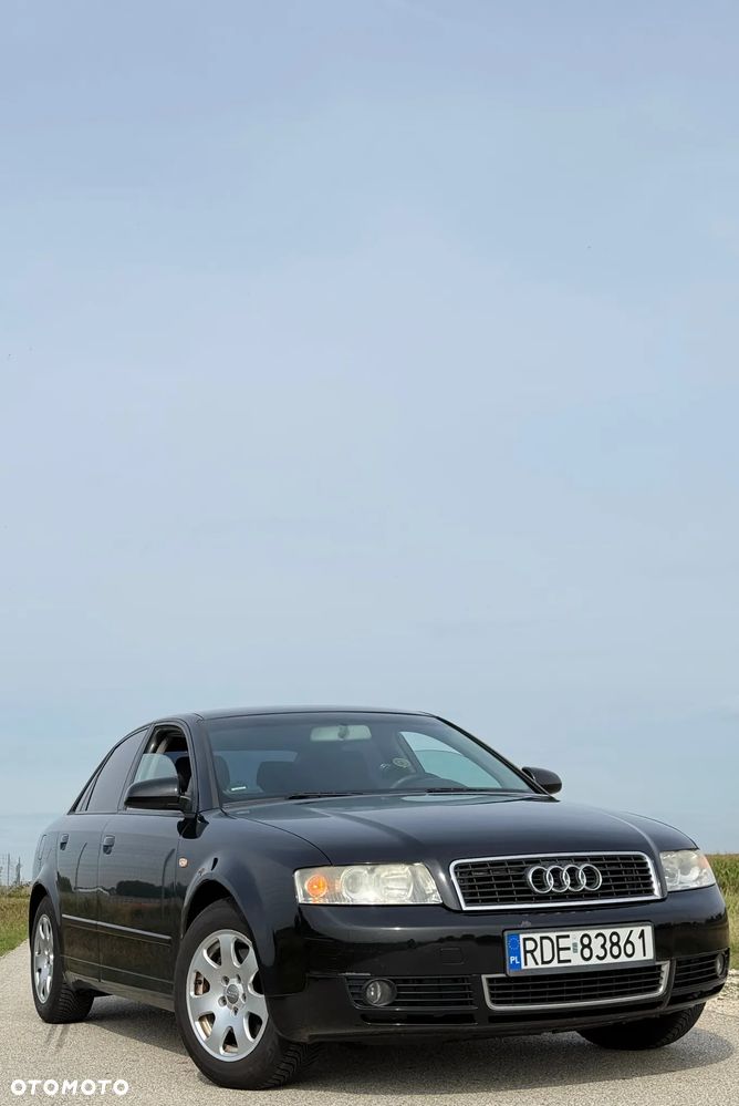 Audi A4 Limousine 2 - 10