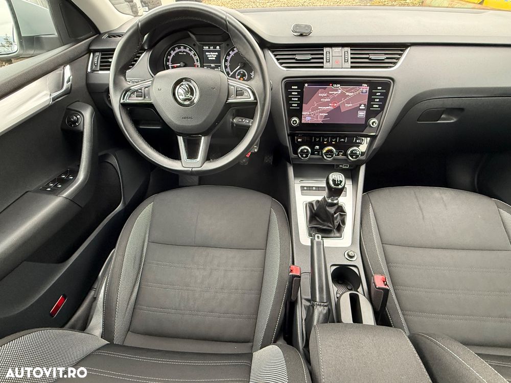 Skoda Octavia 1.6 TDI Ambition - 19