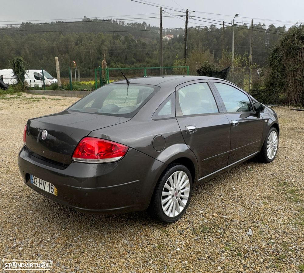 Fiat Linea 1.3 M-Jet Emotion - 2