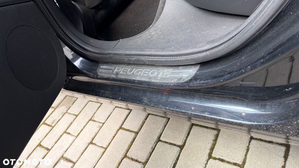 Peugeot 407 1.6 HDi Premium - 24