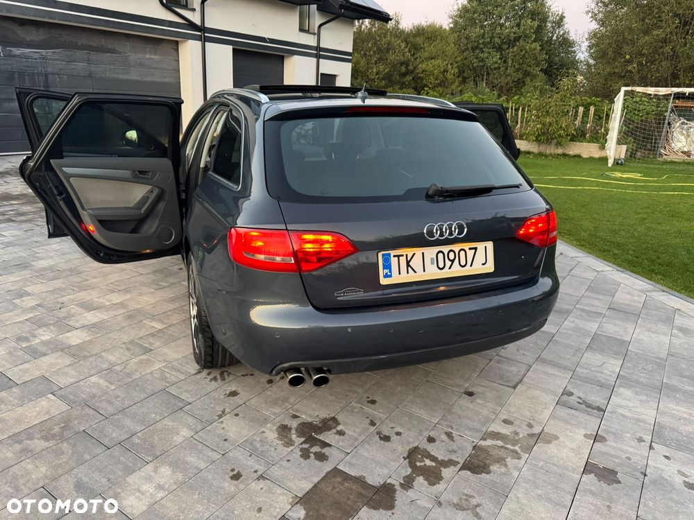 Audi A4 Avant - 8