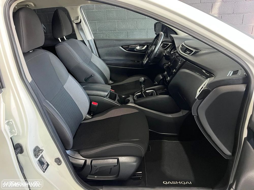 Nissan Qashqai 1.5 dCi Acenta C/Barras de Tejadilho - 11