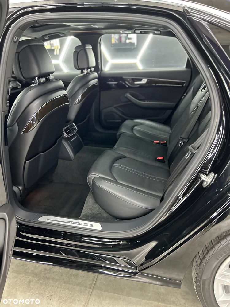 Audi A8 3.0 TFSI Quattro tiptronic Langversion - 12