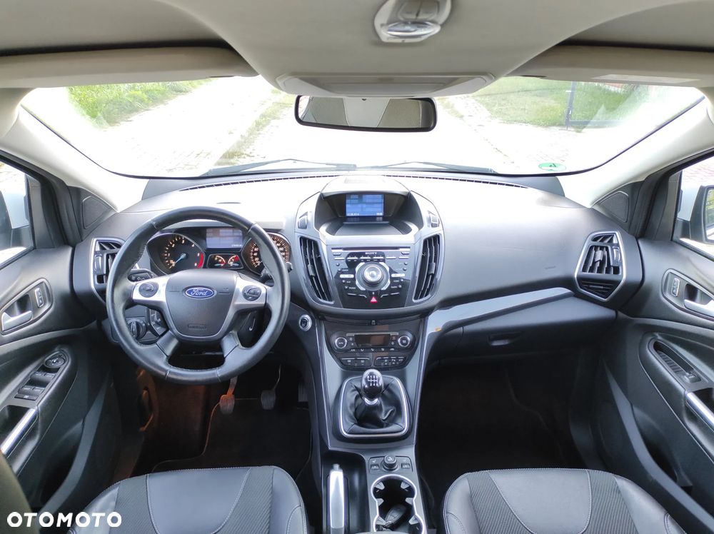 Ford Kuga - 6