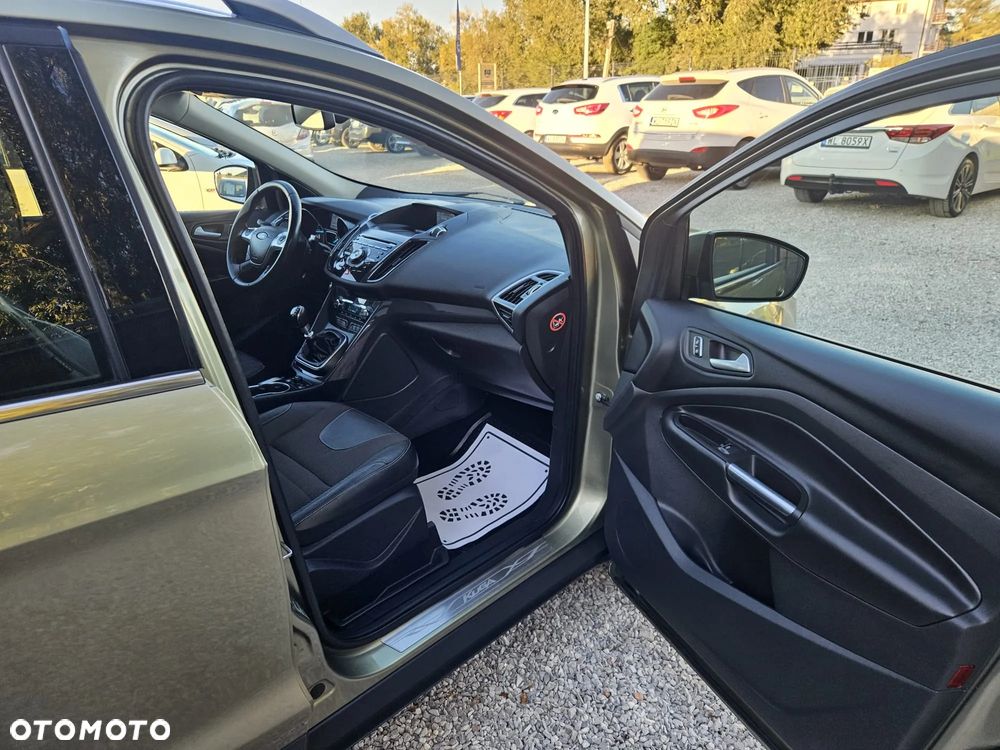 Ford Kuga 2.0 TDCi Titanium - 25