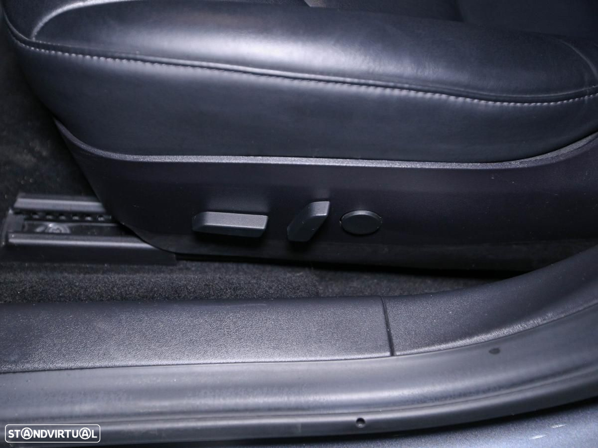 Tesla Model 3 Performance Dual Motor AWD - 16