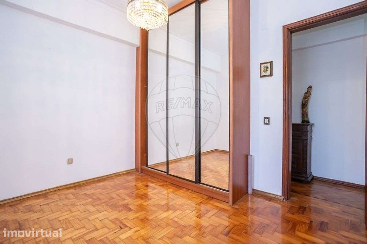 Apartamento T2 para arrendamento - Grande imagem: 3/19
