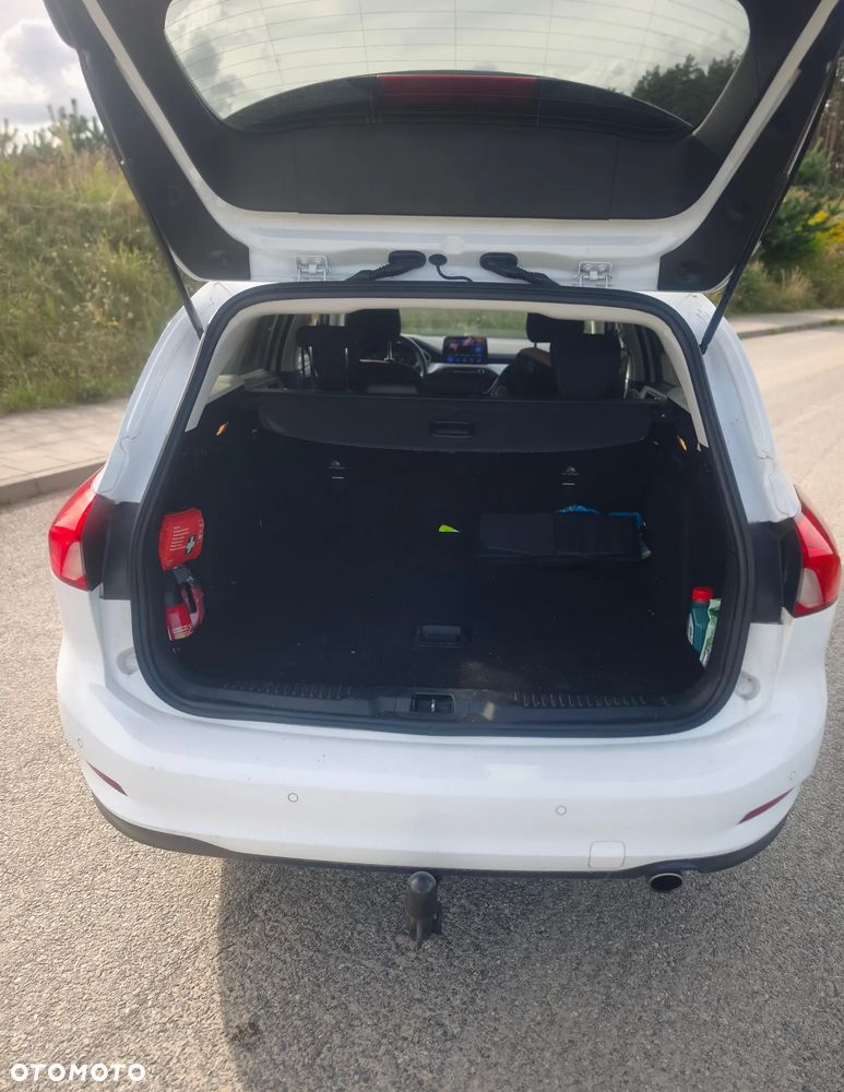 Ford Focus 2.0 EcoBlue Titanium Business - 6