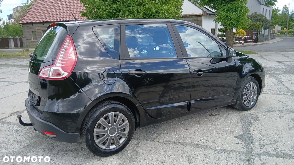 Renault Scenic - 8