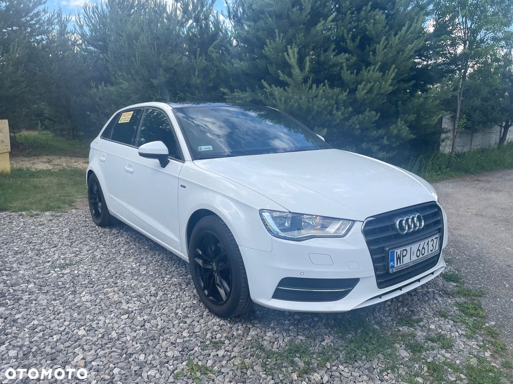Audi A3 Sportback - 2