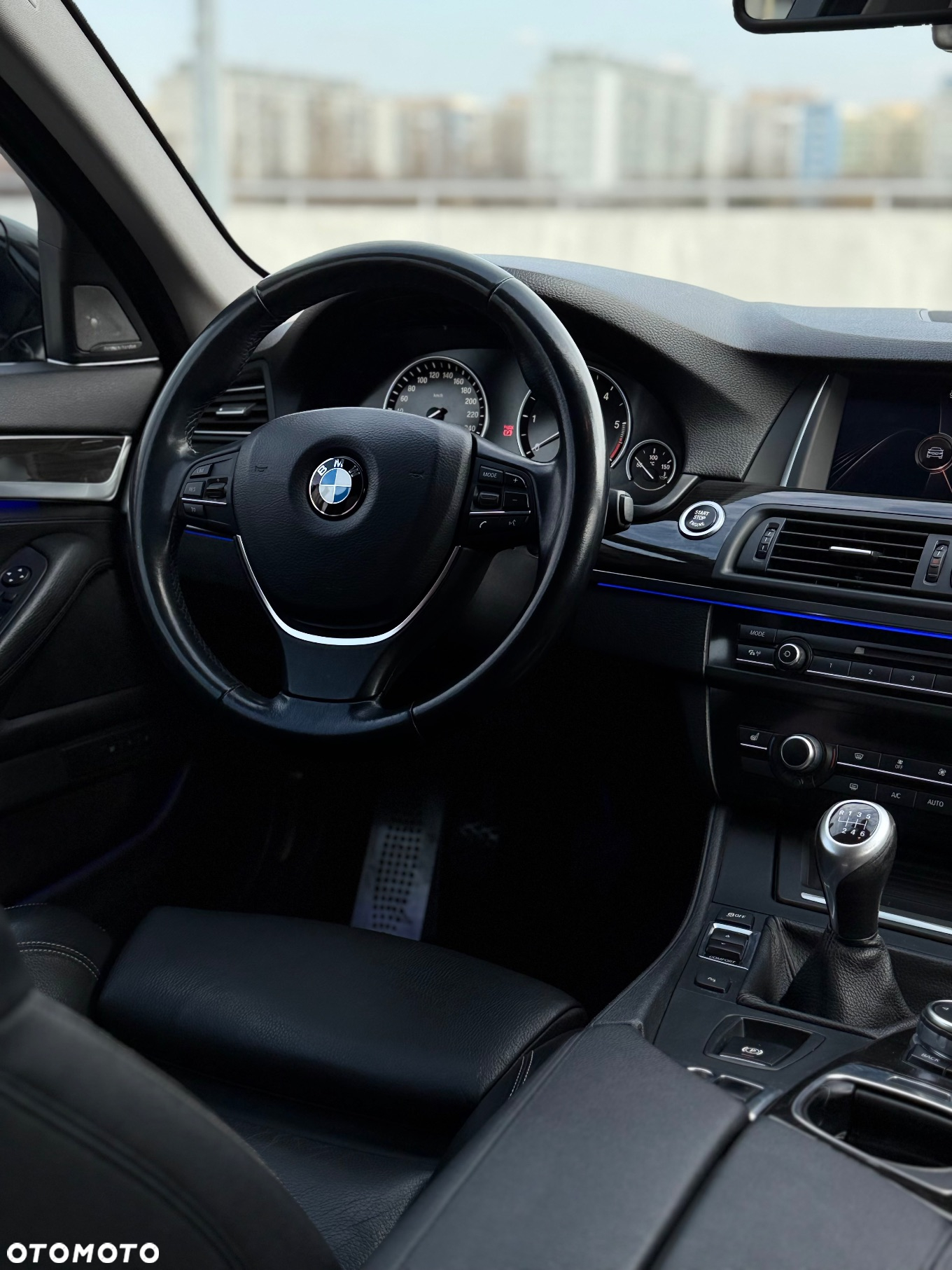 BMW Seria 5 520d Luxury Line - 22