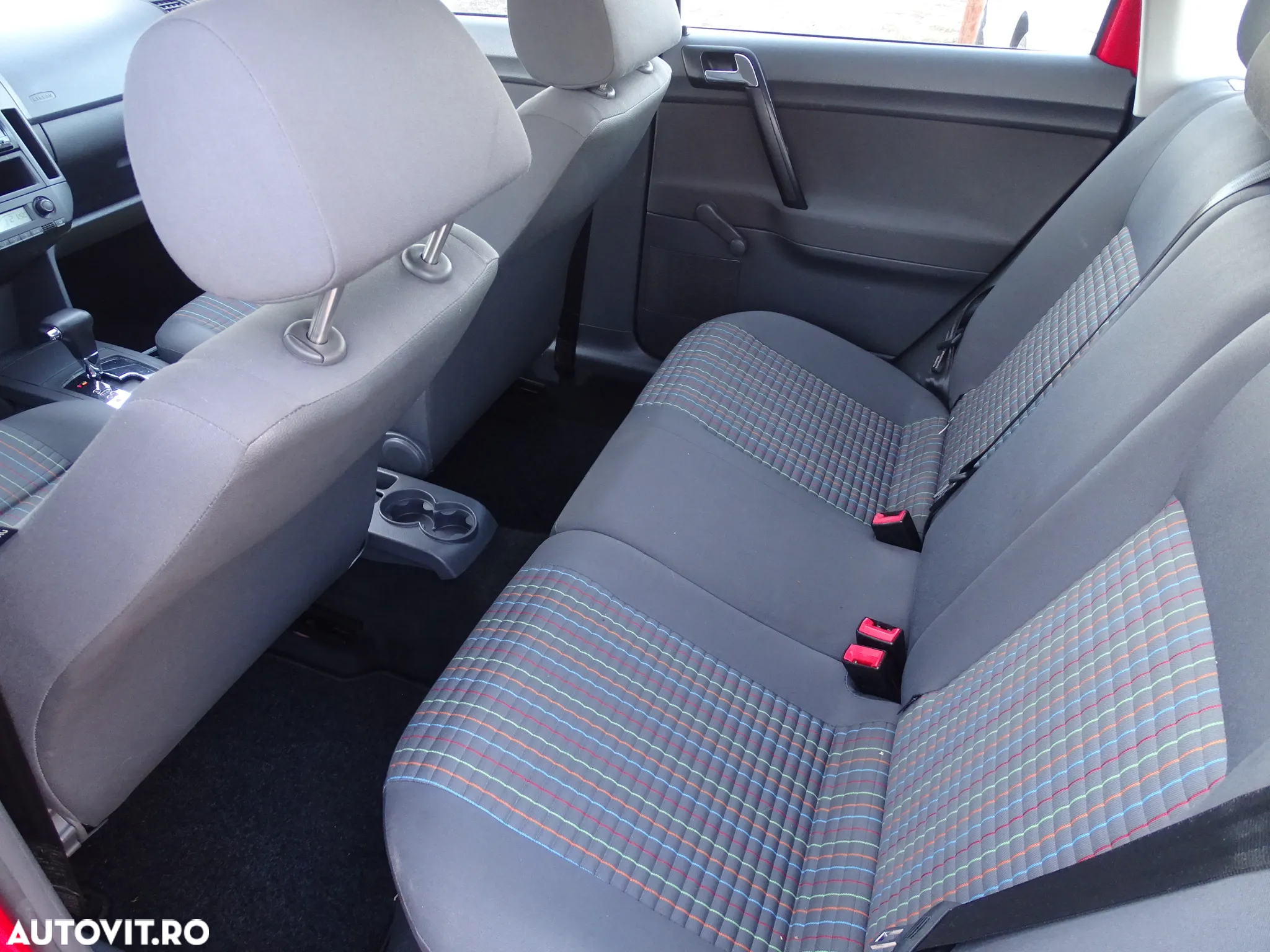 Volkswagen Polo 1.6 Automatik Sportline - 9
