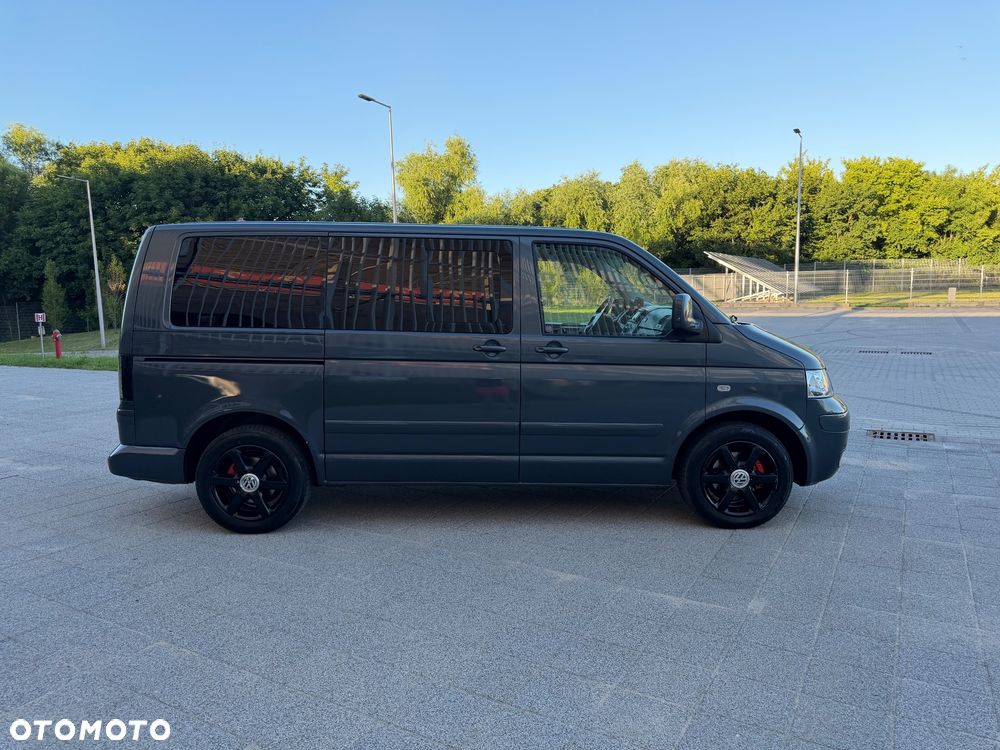 Volkswagen Multivan - 6