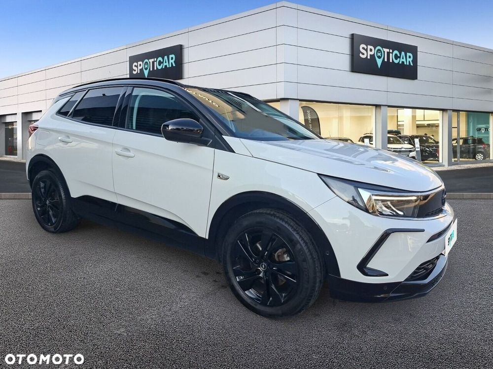 Opel Grandland 1.2 T GS S&S - 4