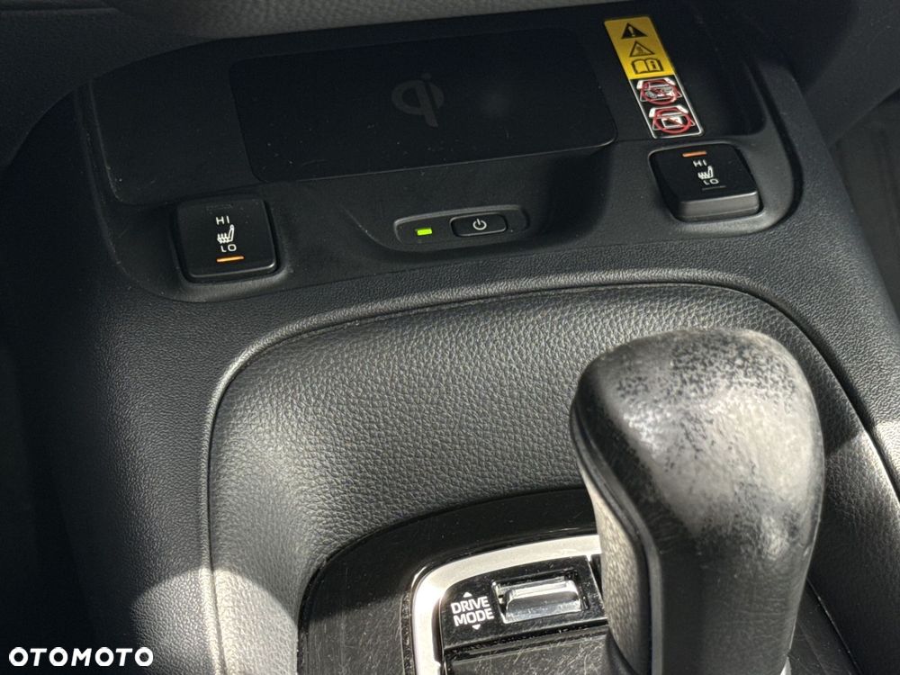 Toyota Corolla 1.8 Hybrid Comfort - 17