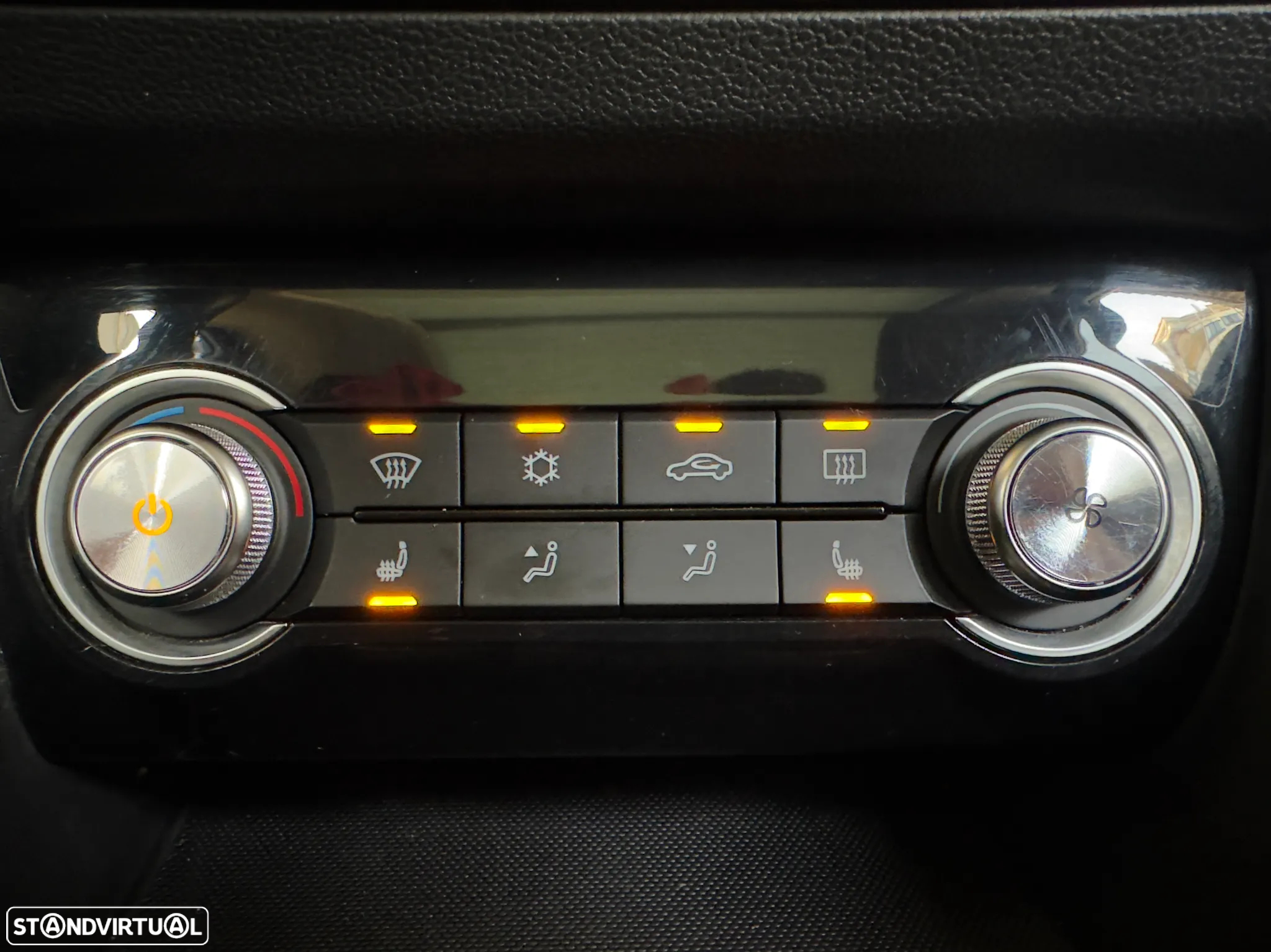 MG ZS EV 44.5 kWh Luxury - 26
