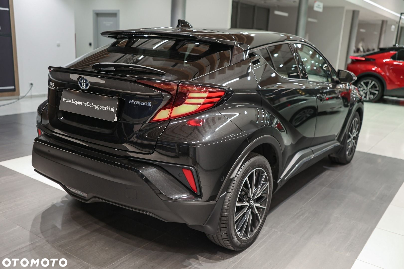 Toyota C-HR - 4