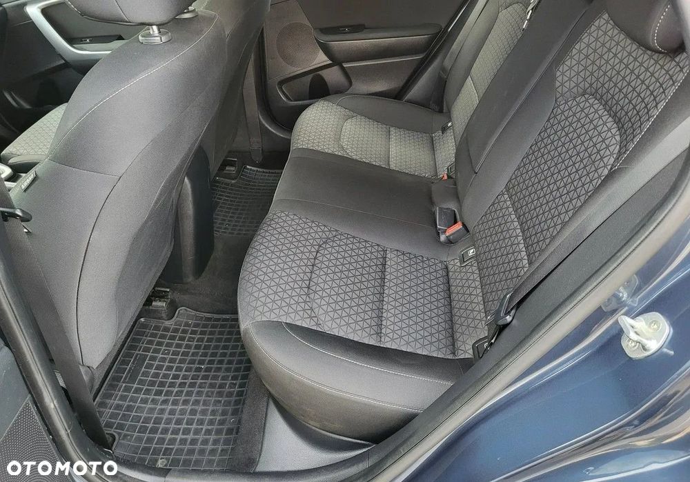 Kia XCeed - 8