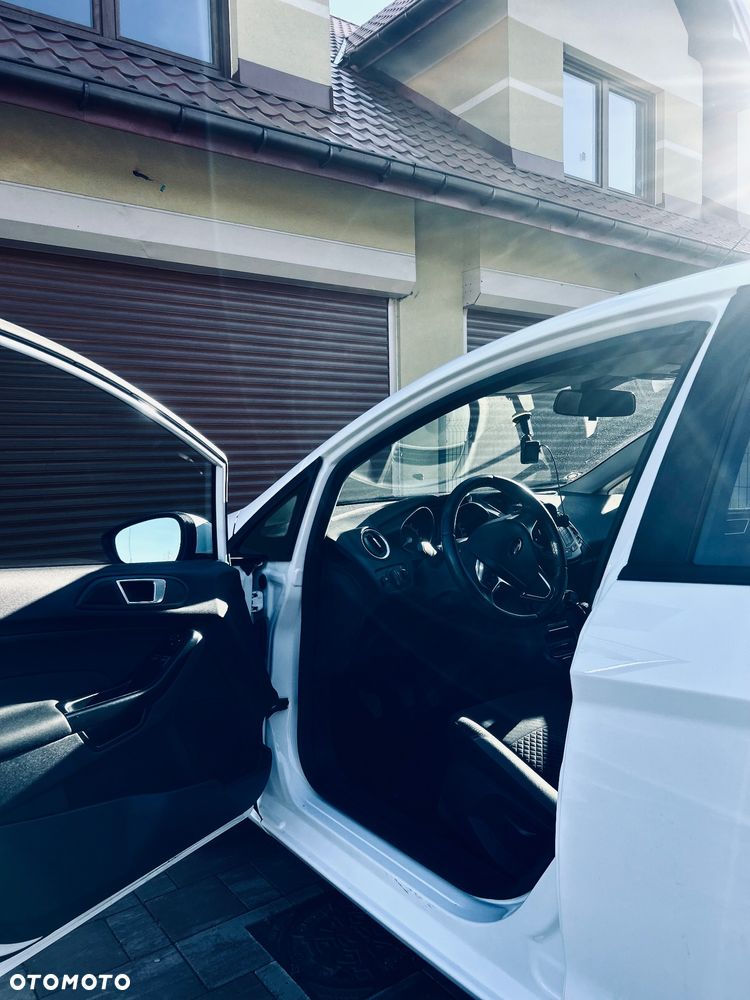Ford Fiesta 1.0 SYNC Edition - 16